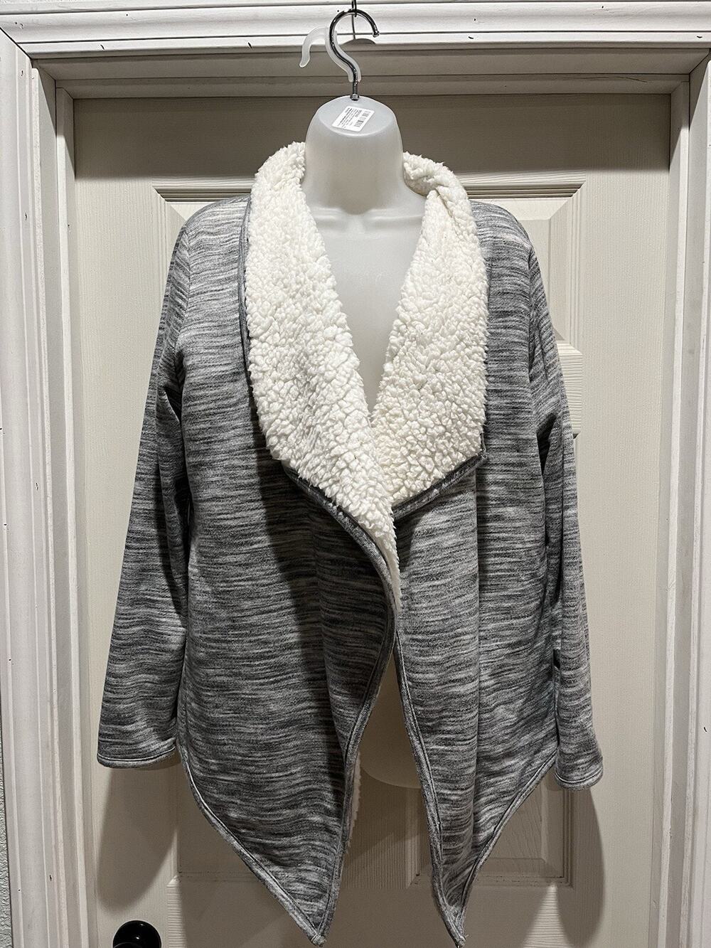 Green Tea gray heather fly away Sherpa style fleece lined jacket Size XL
